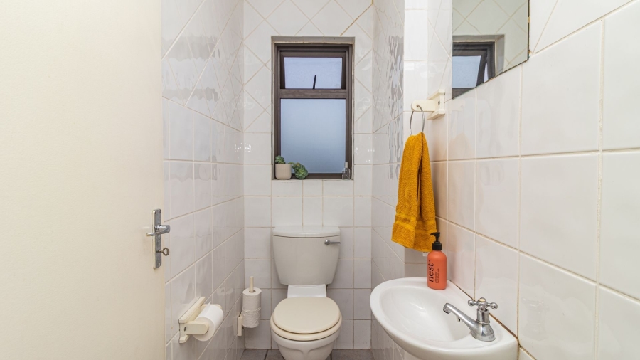 3 Bedroom Property for Sale in Parklands Western Cape